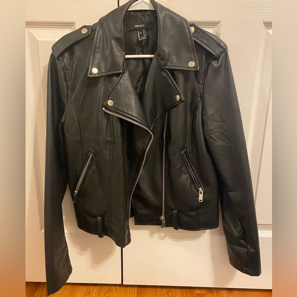 Leather Jacket - Women’s Small